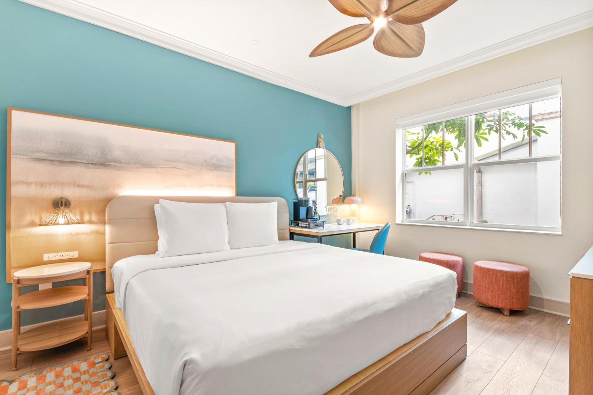 Aloha Fridays Hotel Маями Бийч Екстериор снимка