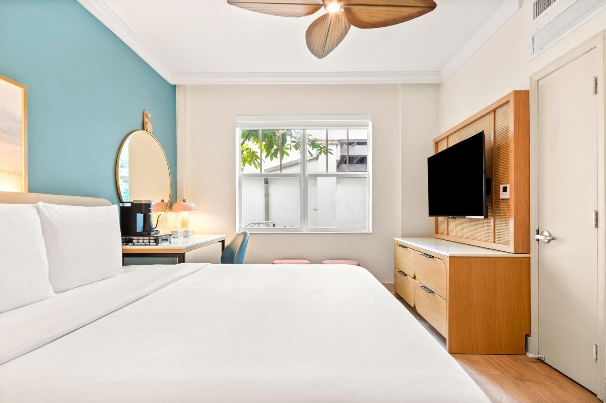Aloha Fridays Hotel Маями Бийч Екстериор снимка